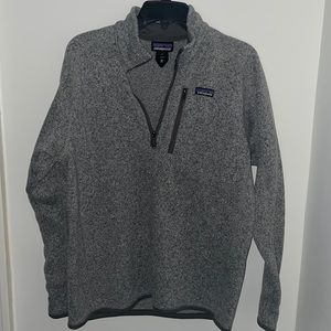 Patagonia pullover medium